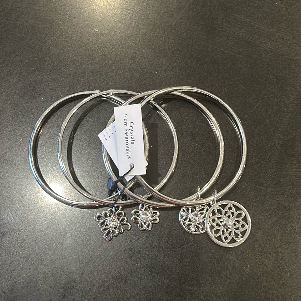 Crystals from Swarovski 4 Bangles